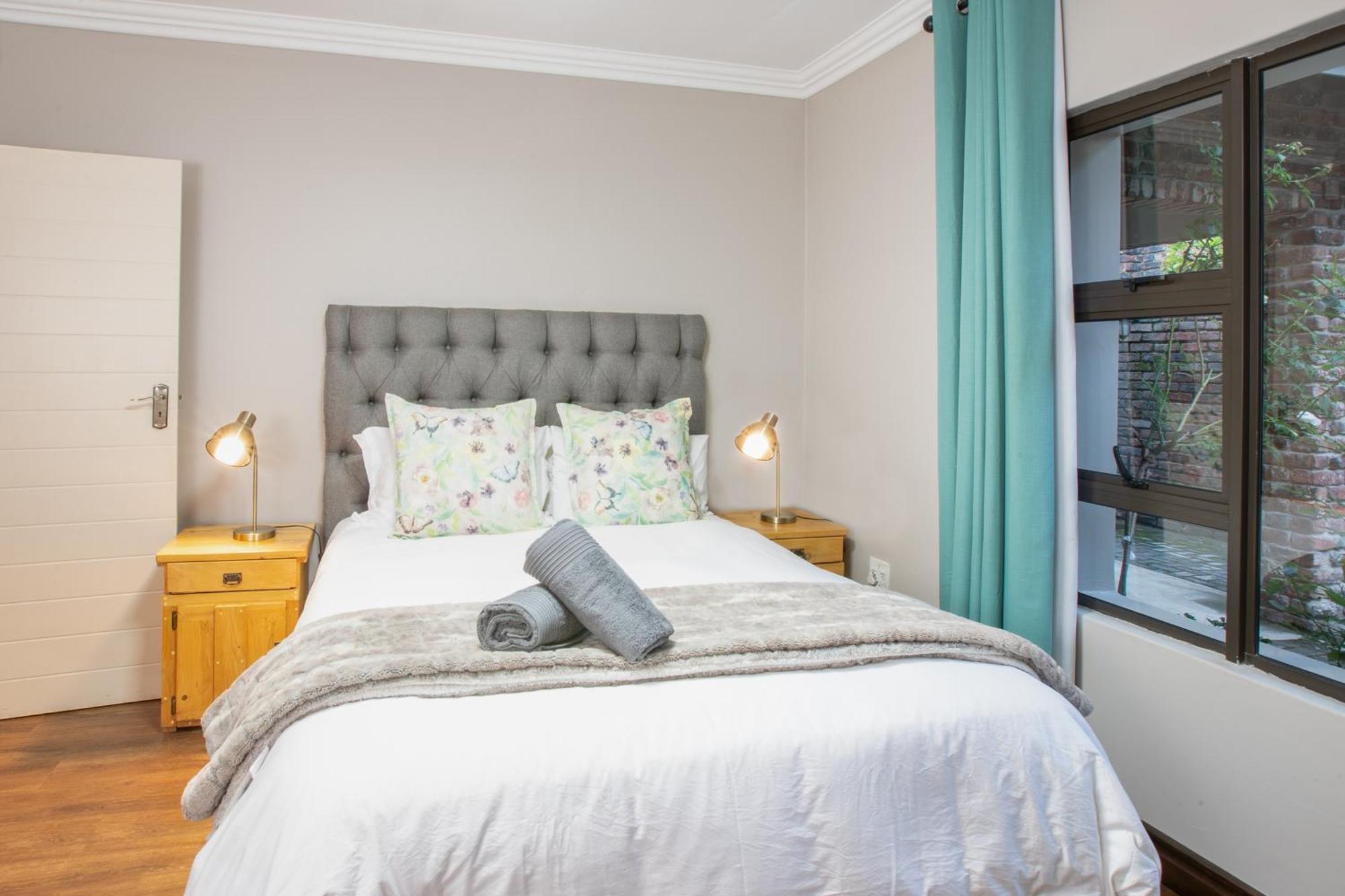 Guesthouse Fort Knox ค็อกสตาด ภายนอก รูปภาพ