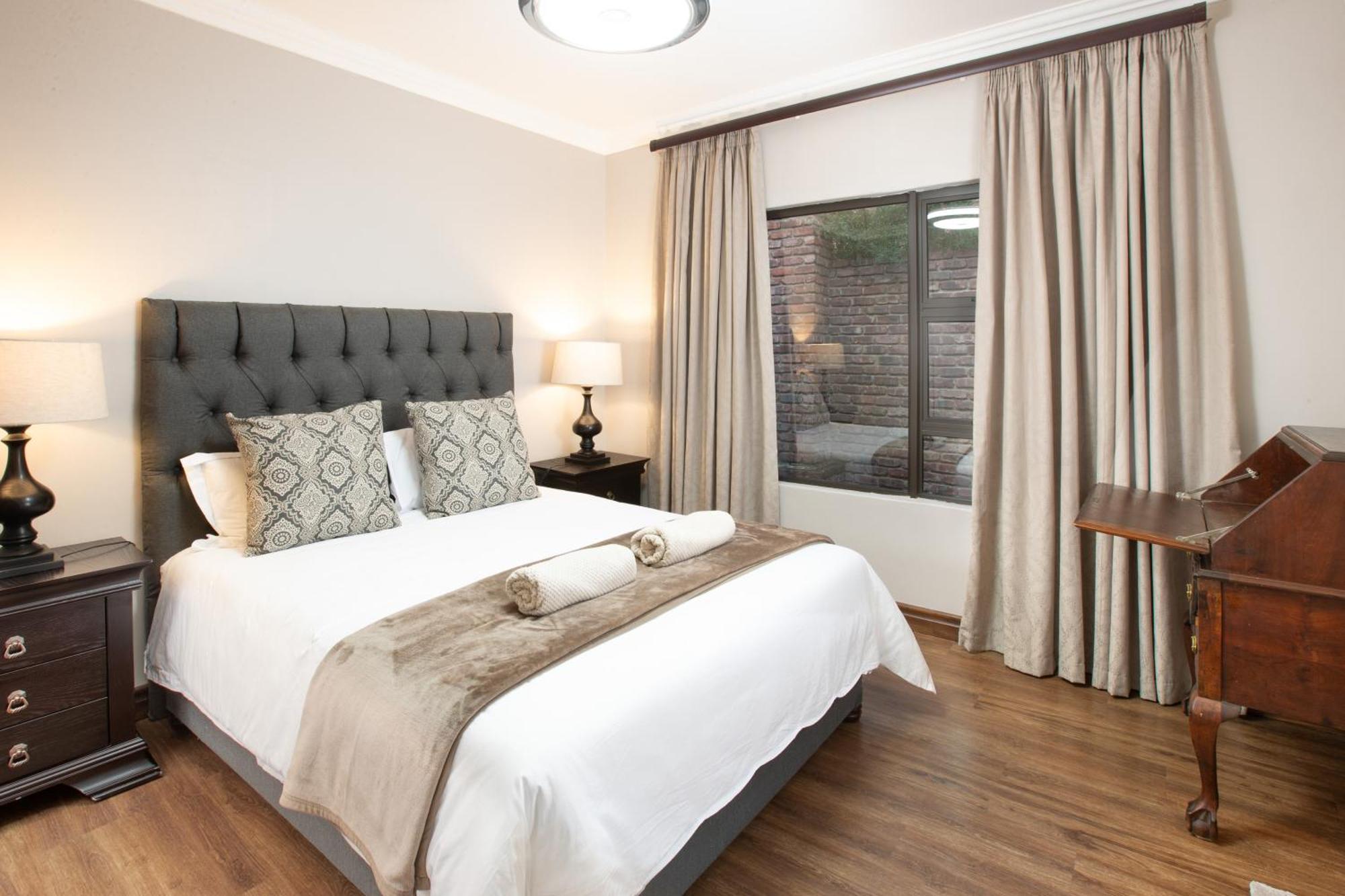 Guesthouse Fort Knox ค็อกสตาด ภายนอก รูปภาพ